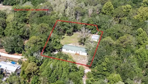 17824 NE 143rd Terrace Waldo FL 32694