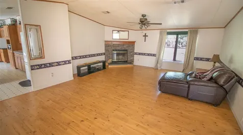 17824 NE 143rd Terrace Waldo FL 32694