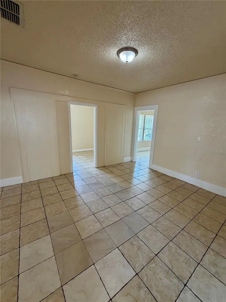 750 38th Avenue S St Petersburg FL 33705