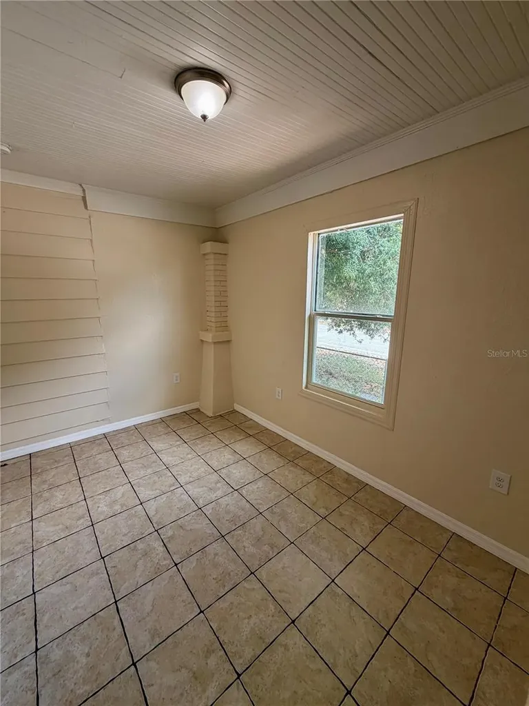 750 38th Avenue S St Petersburg FL 33705