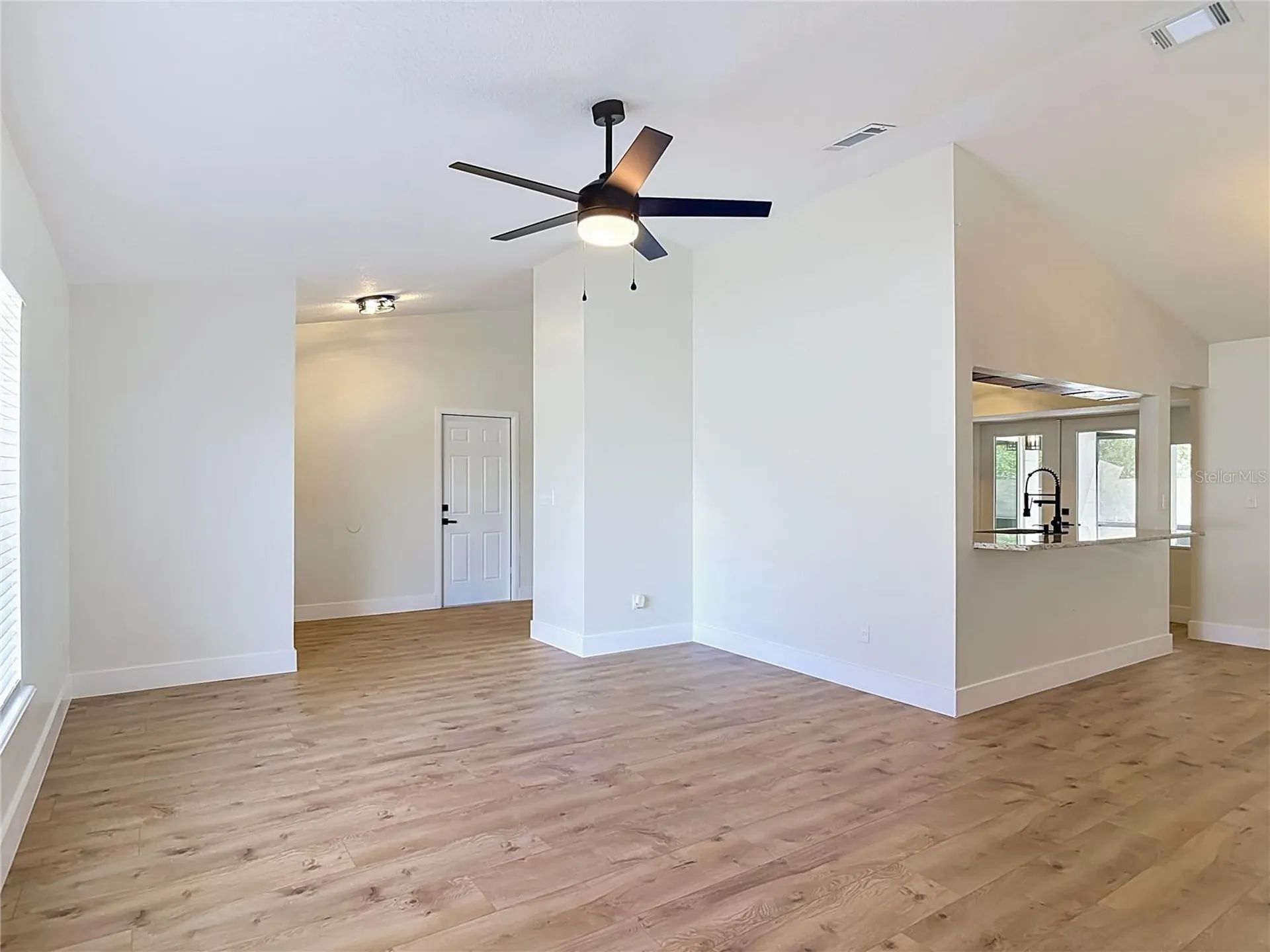 921 Fort Smith Boulevard Deltona FL 32738