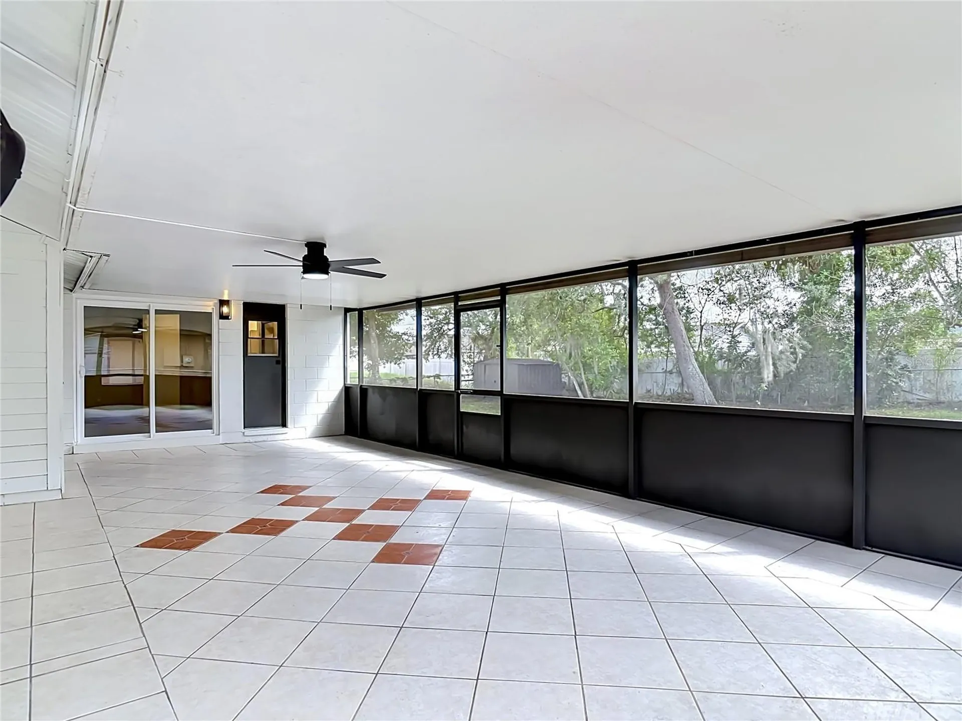 921 Fort Smith Boulevard Deltona FL 32738