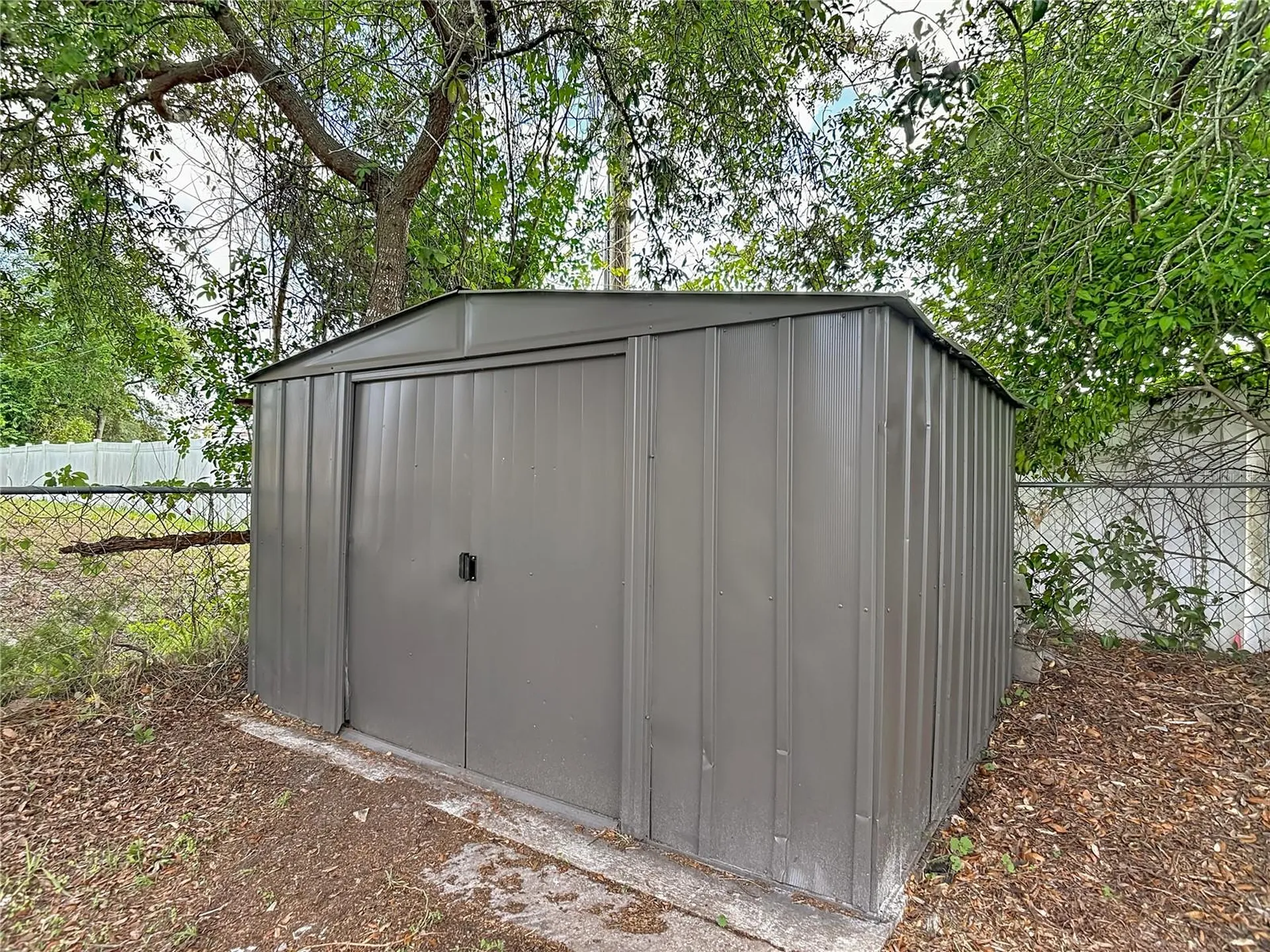 921 Fort Smith Boulevard Deltona FL 32738