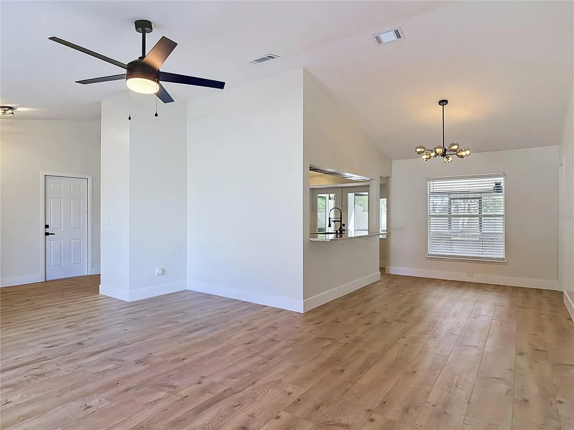 921 Fort Smith Boulevard Deltona FL 32738