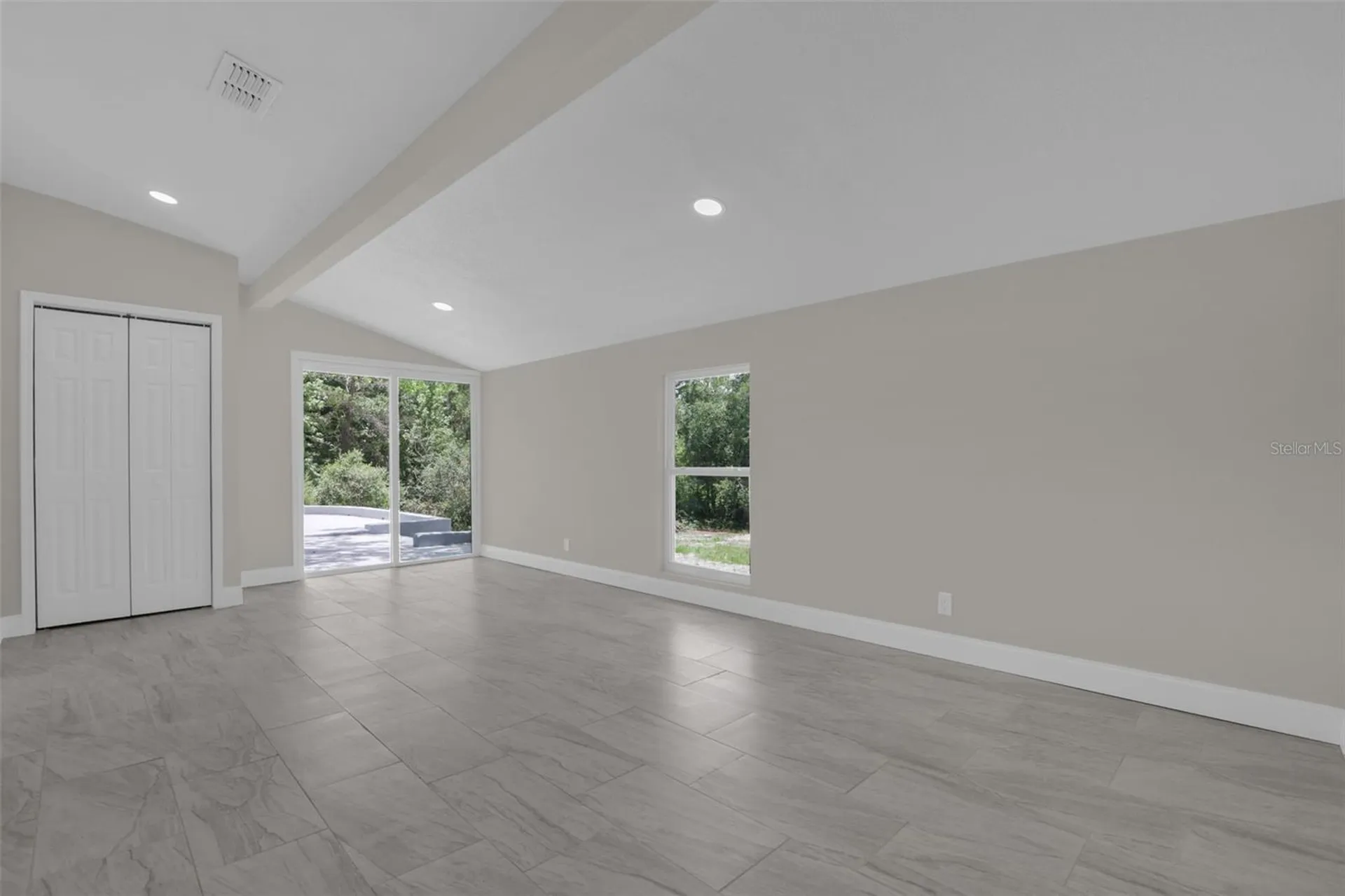 26716 Fishermans Road Paisley FL 32767