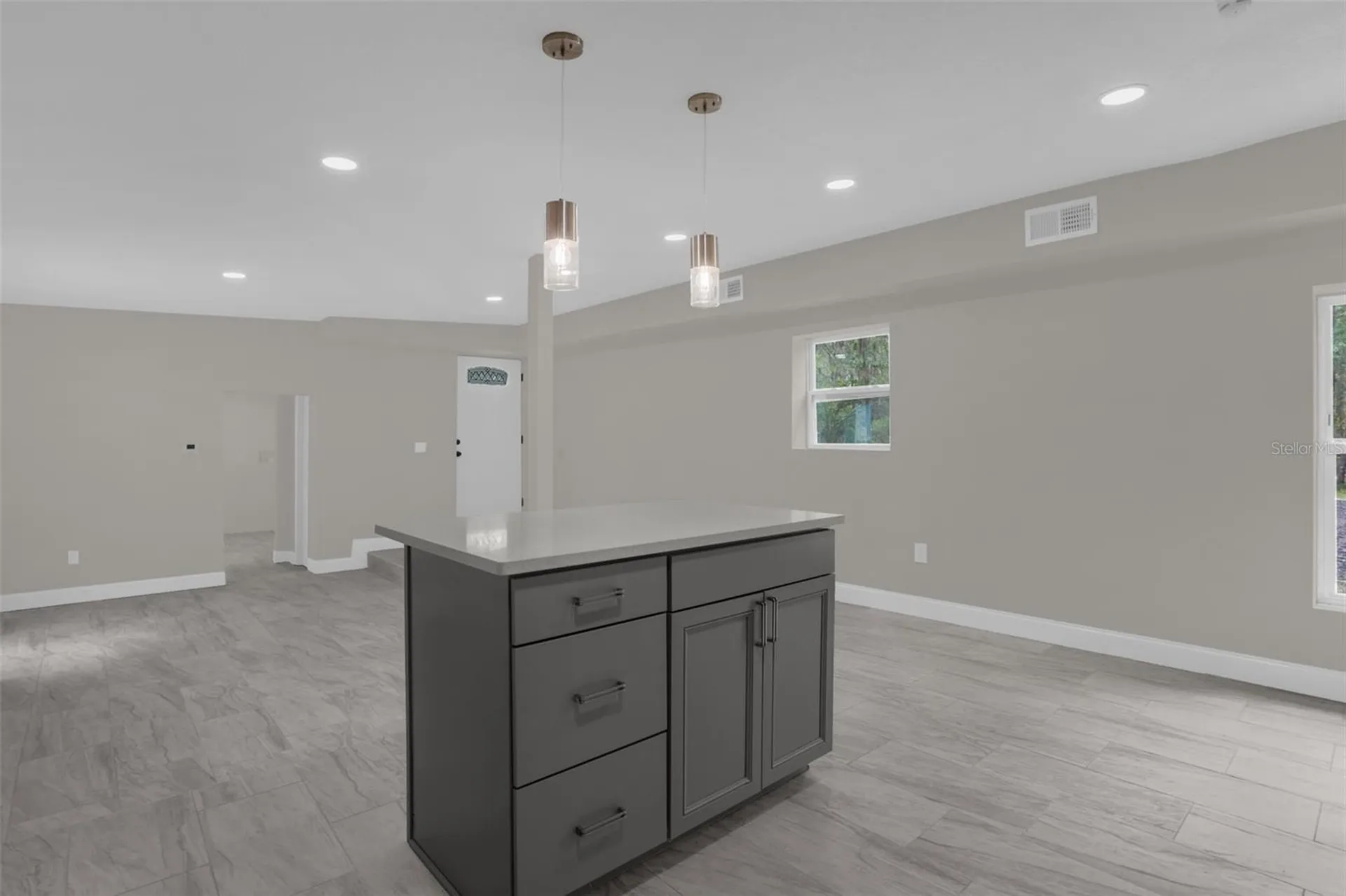 26716 Fishermans Road Paisley FL 32767