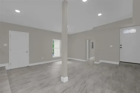 26716 Fishermans Road Paisley FL 32767