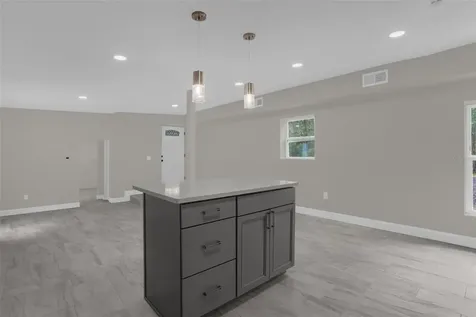 26716 Fishermans Road Paisley FL 32767