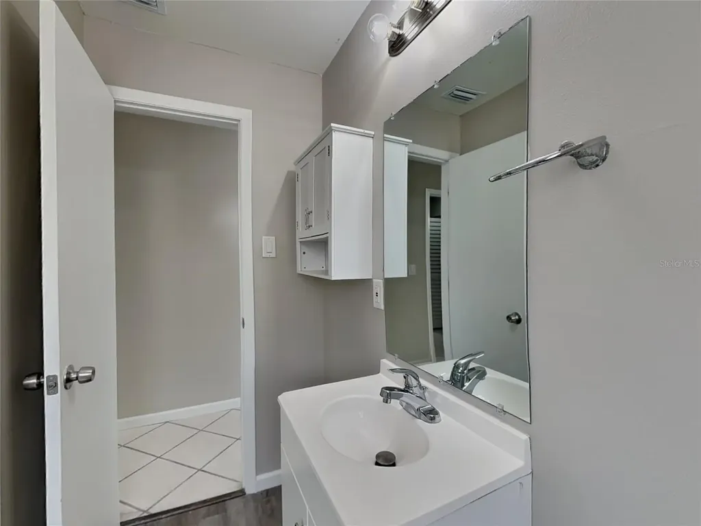 Bradenton FL 34209