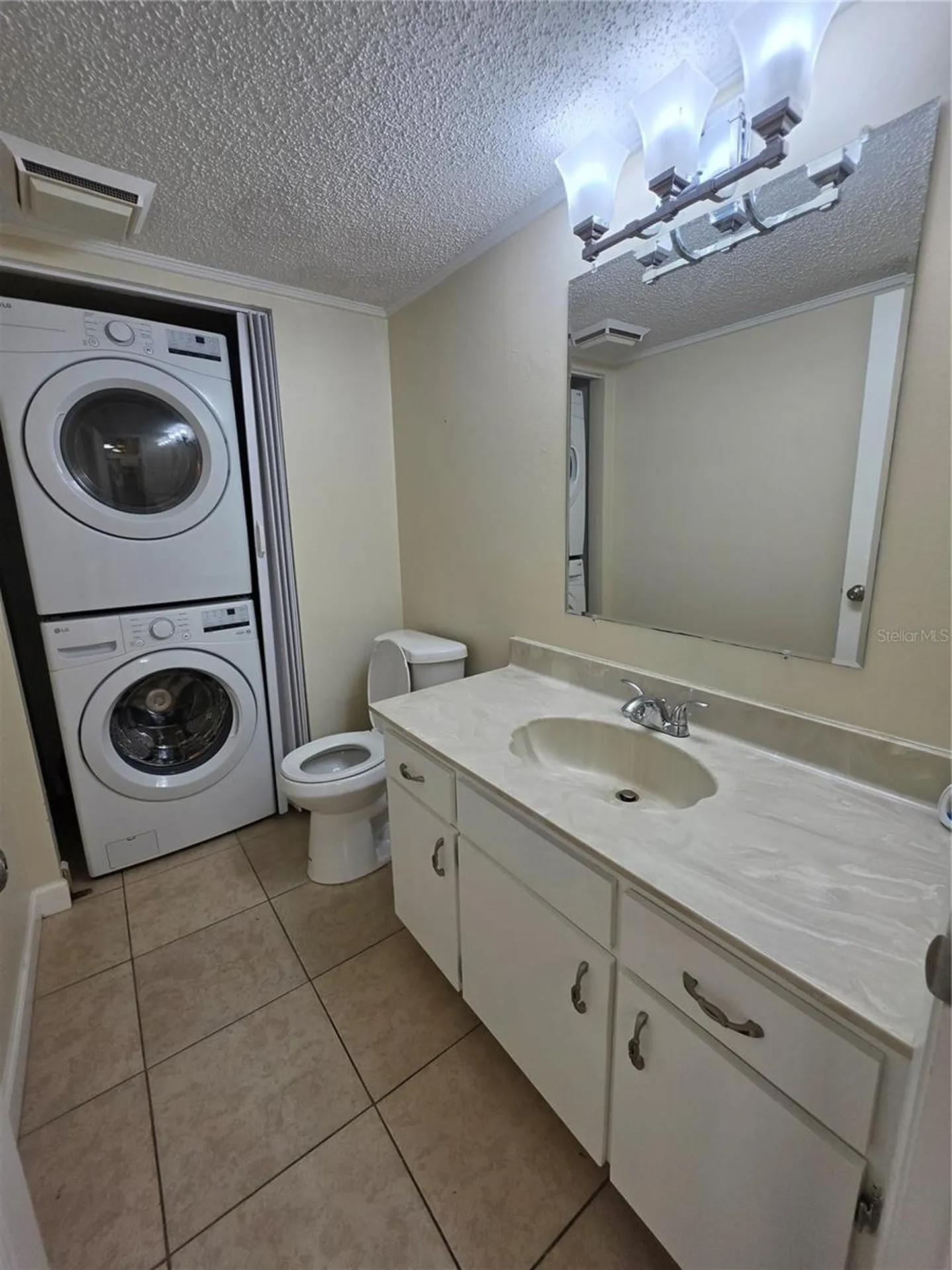 3824 Saxon Drive New Smyrna Beach FL 32169