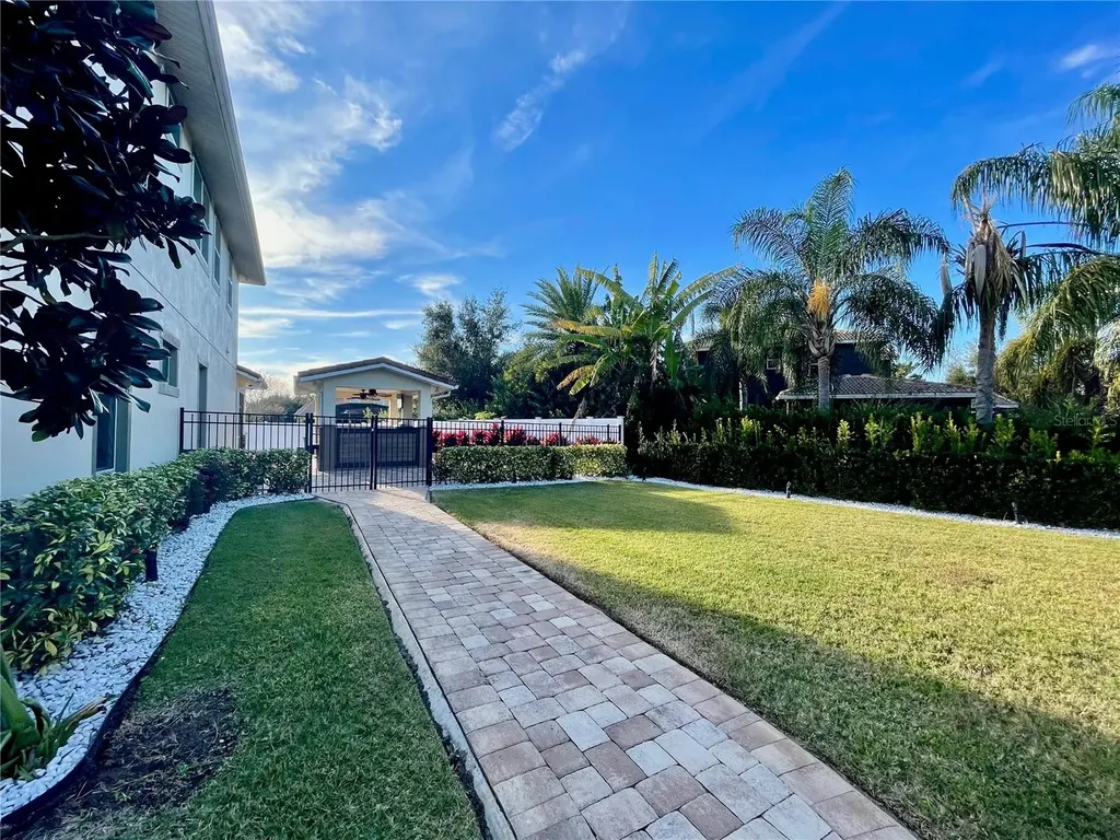 7424 Lake Albert Drive Windermere FL 34786