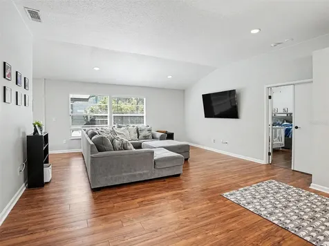 1251 Ravida Woods Drive Apopka FL 32703