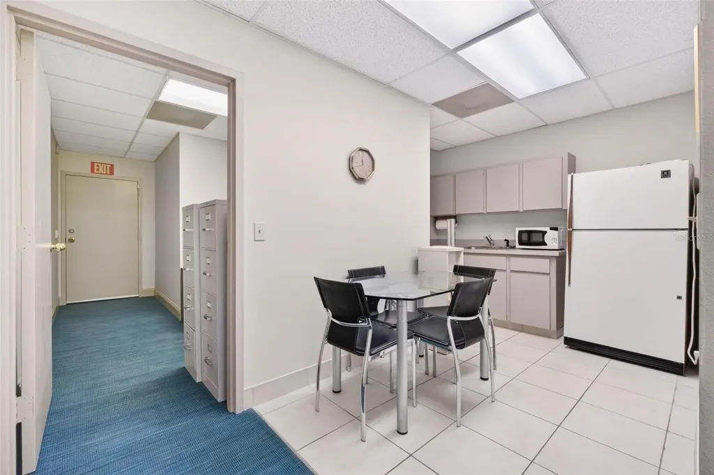 500 Vonderburg Drive Brandon FL 33511