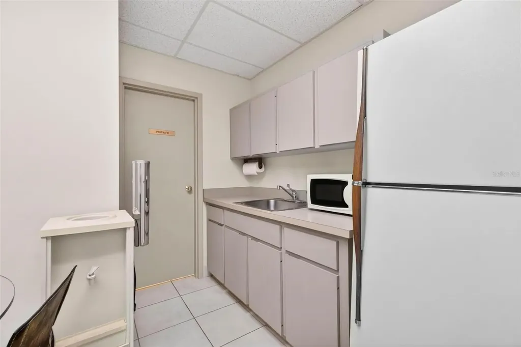 500 Vonderburg Drive Brandon FL 33511