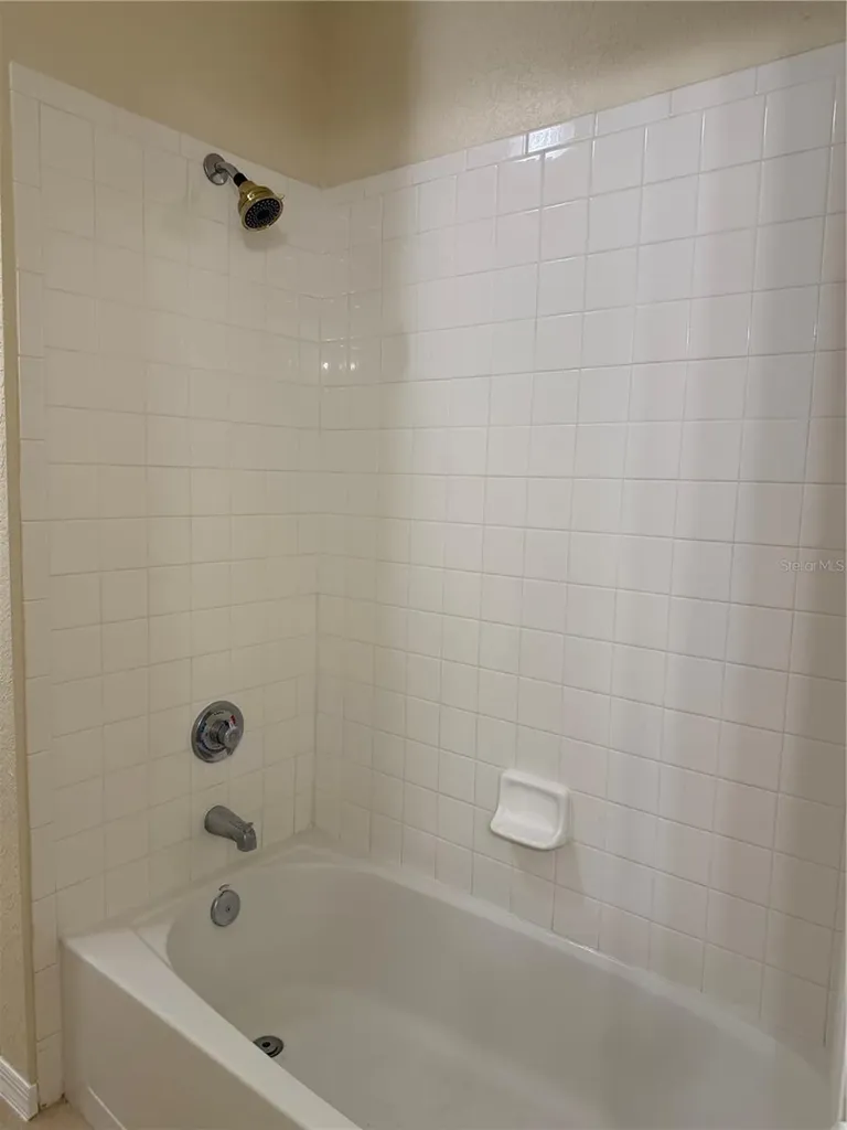 3725 Conroy Road Orlando FL 32839