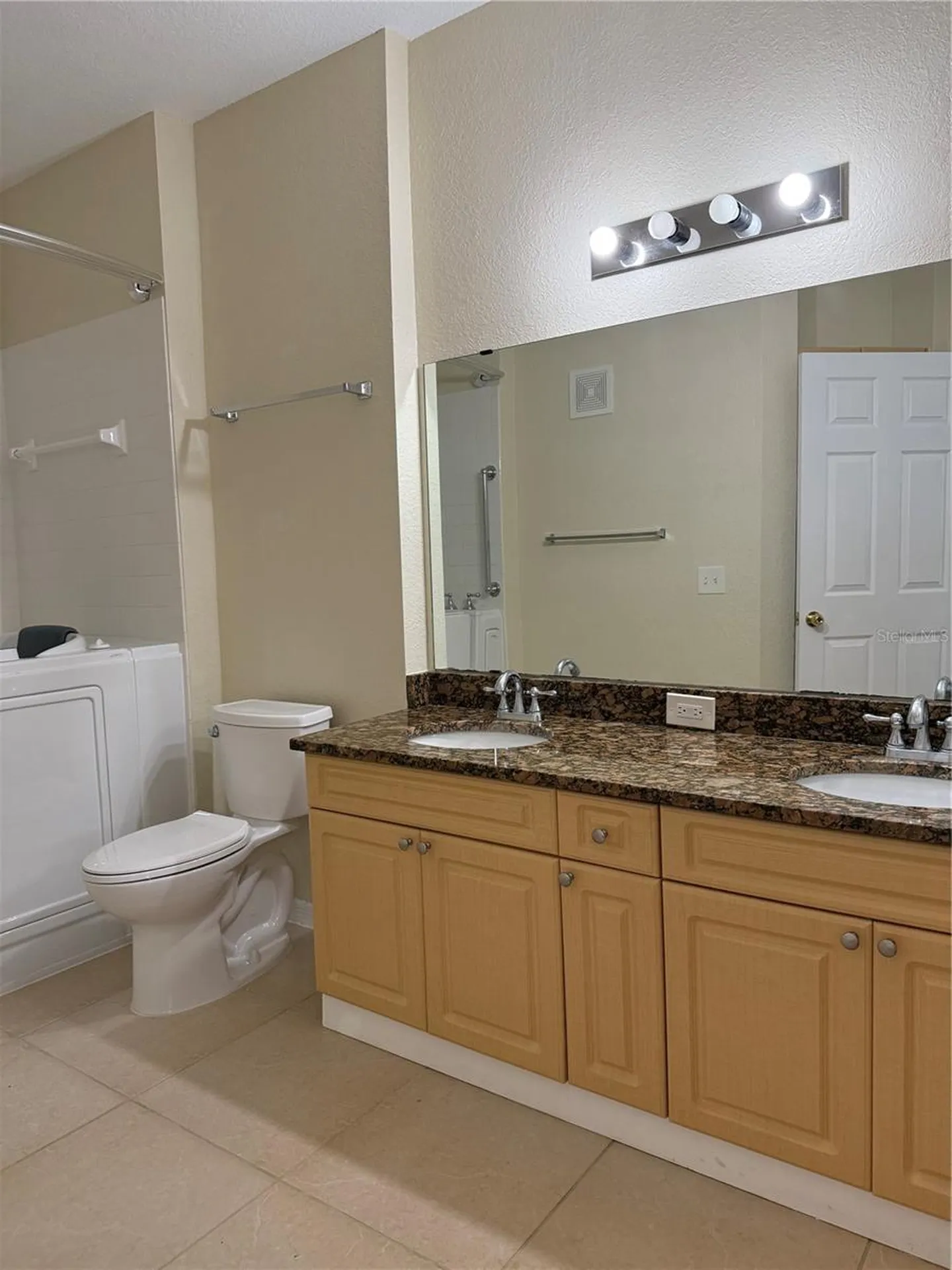 3725 Conroy Road Orlando FL 32839