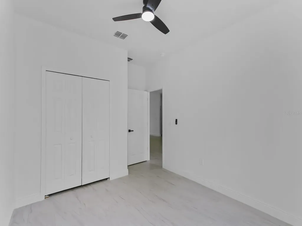 2060 Dixie Avenue Sanford FL 32771