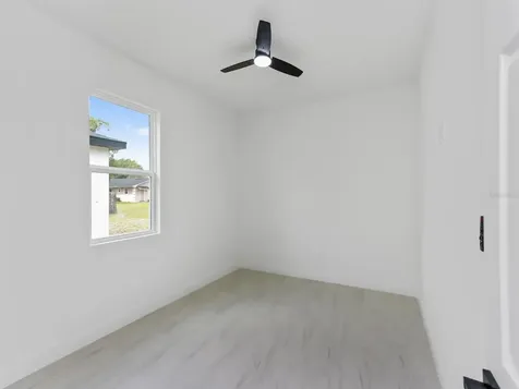 2060 Dixie Avenue Sanford FL 32771