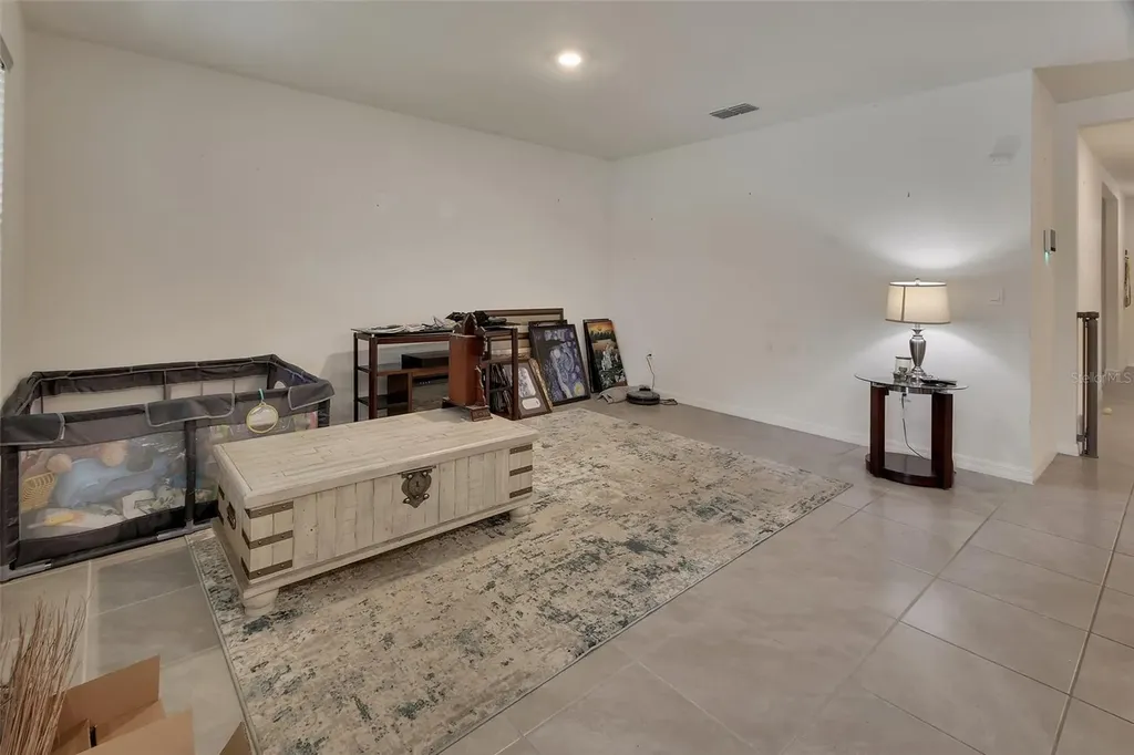 1235 Winter Gray Circle Deltona FL 32738