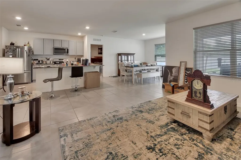 1235 Winter Gray Circle Deltona FL 32738