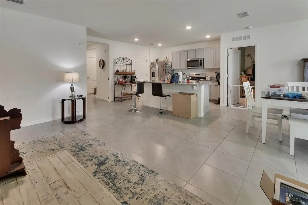 1235 Winter Gray Circle Deltona FL 32738