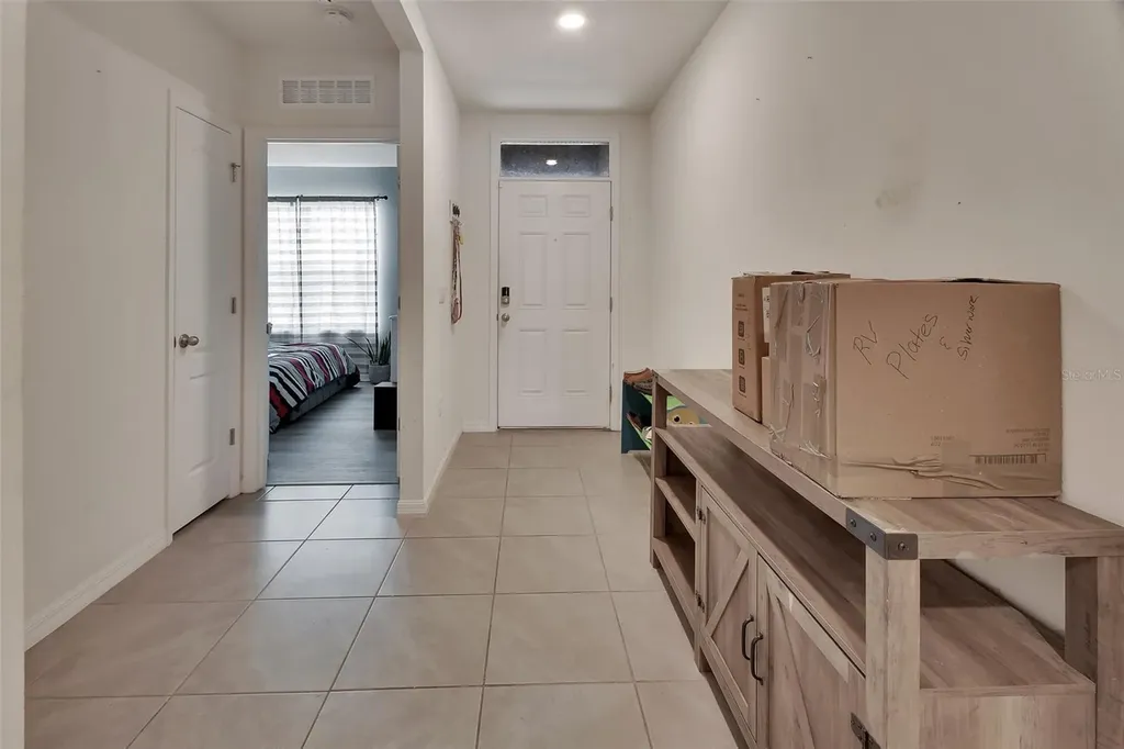 1235 Winter Gray Circle Deltona FL 32738