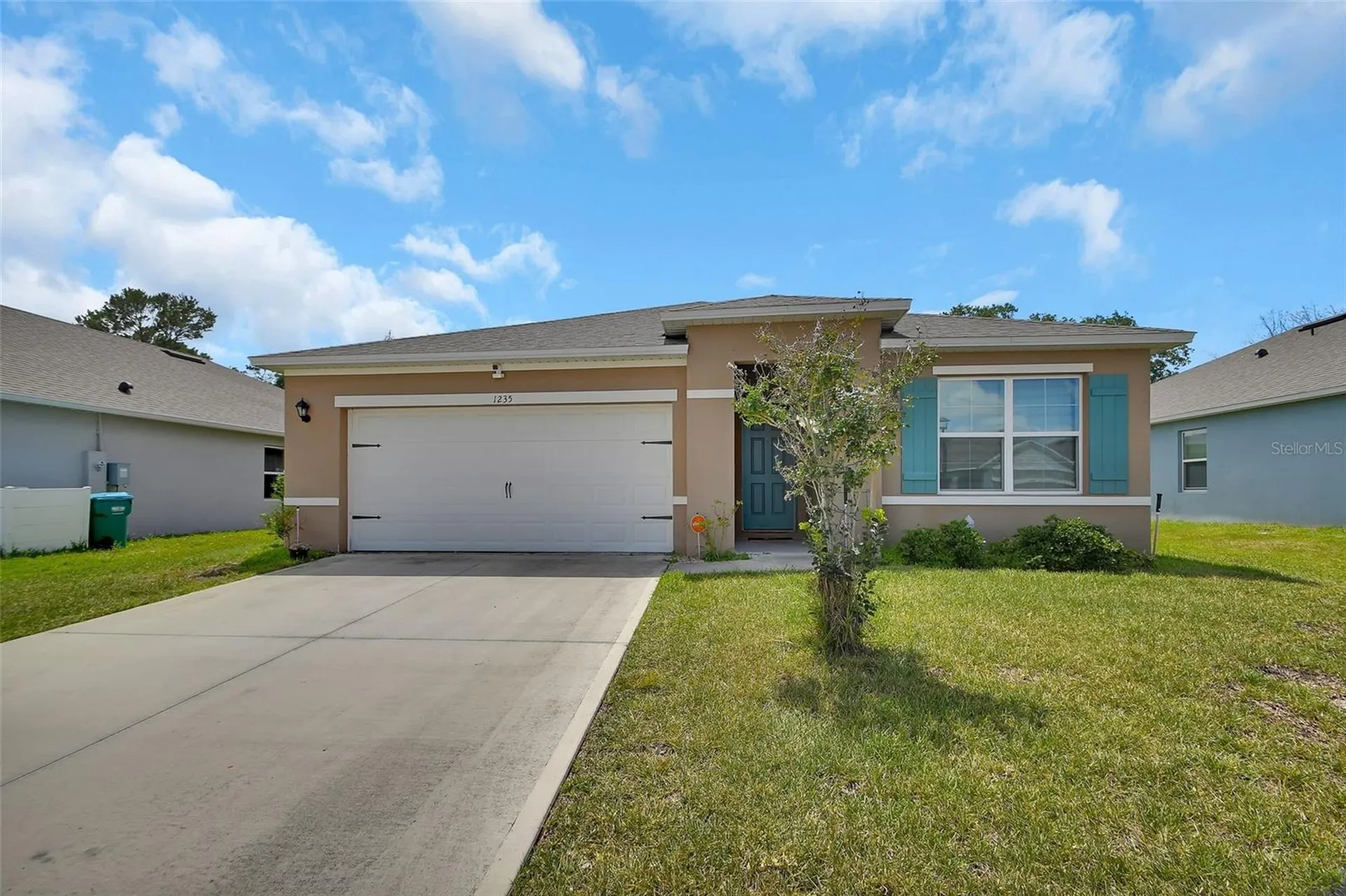1235 Winter Gray Circle Deltona FL 32738