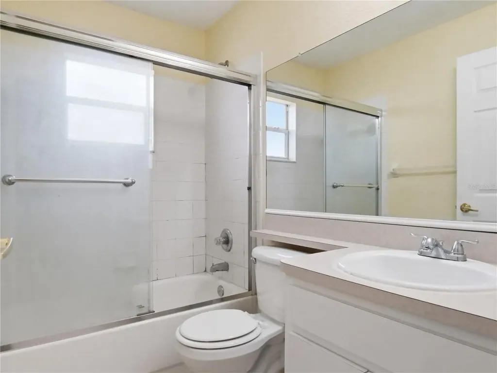 5553 Moon Valley Drive Lakeland FL 33812