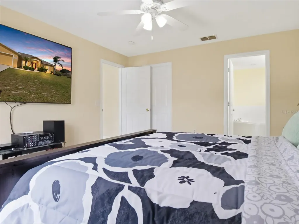 5553 Moon Valley Drive Lakeland FL 33812