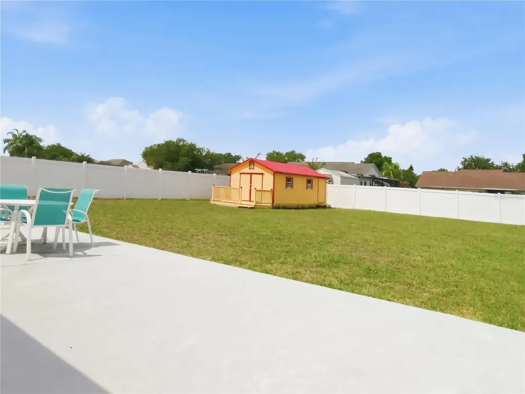 5553 Moon Valley Drive Lakeland FL 33812