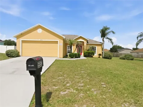 5553 Moon Valley Drive Lakeland FL 33812
