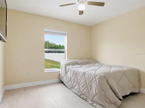 5553 Moon Valley Drive Lakeland FL 33812