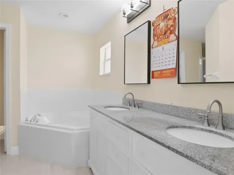 5553 Moon Valley Drive Lakeland FL 33812