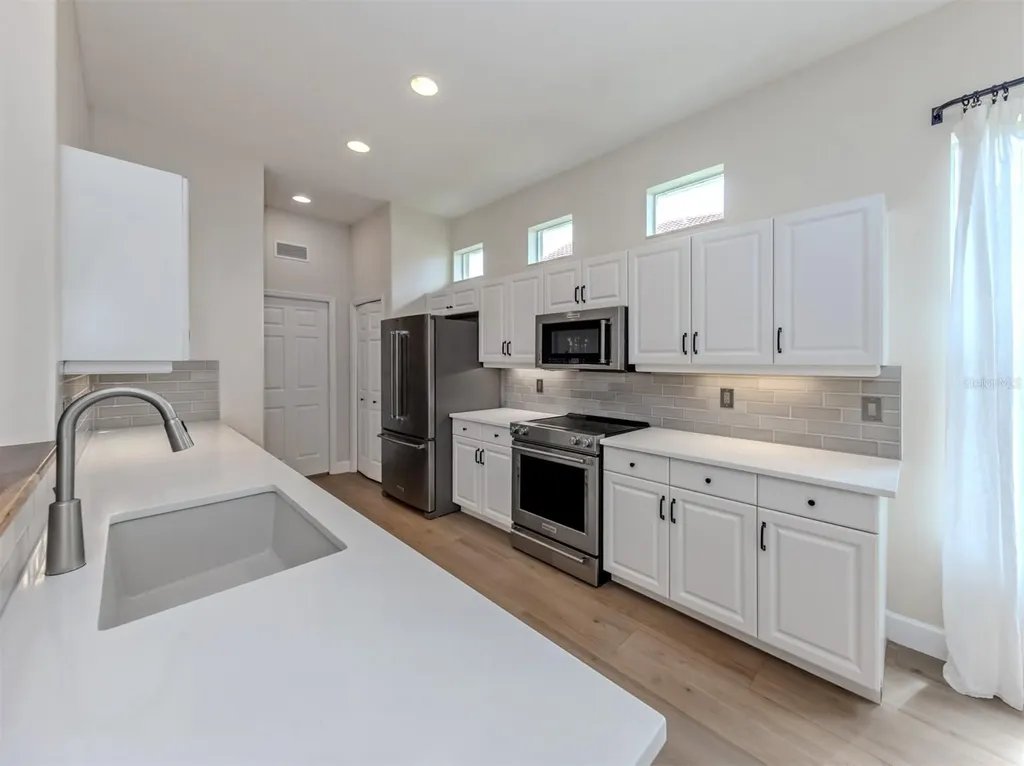 128 Amora Avenue Venice FL 34285