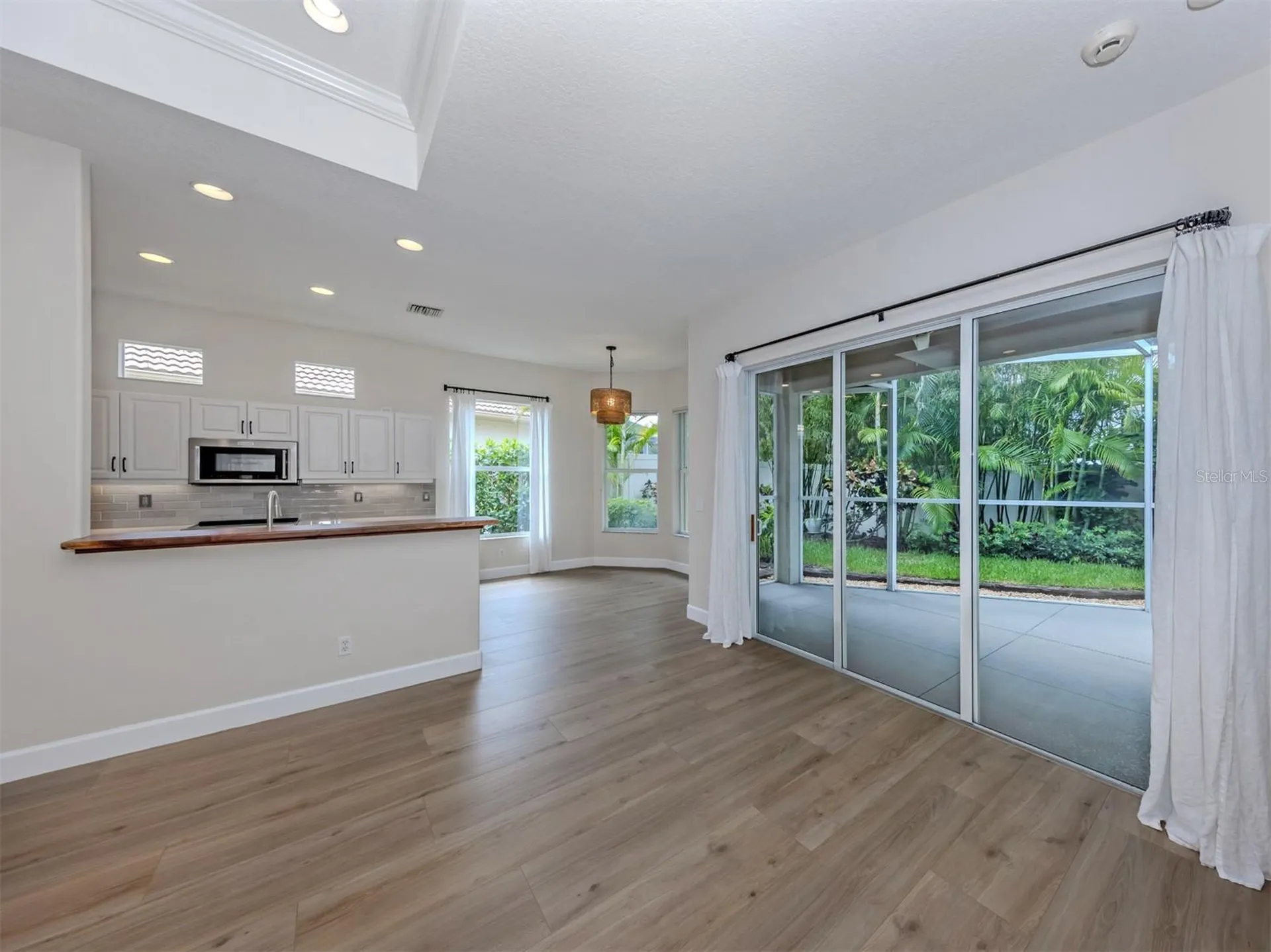 128 Amora Avenue Venice FL 34285