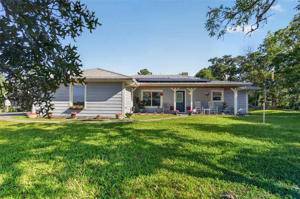 12293 Wolf Den Road Weeki Wachee FL 34614