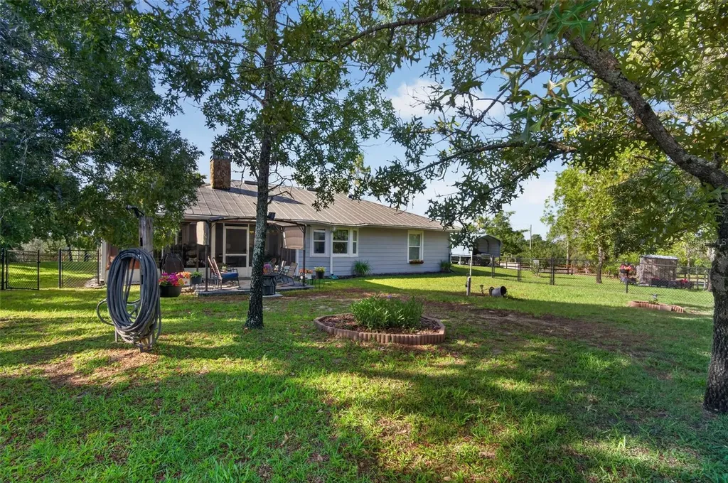 12293 Wolf Den Road Weeki Wachee FL 34614