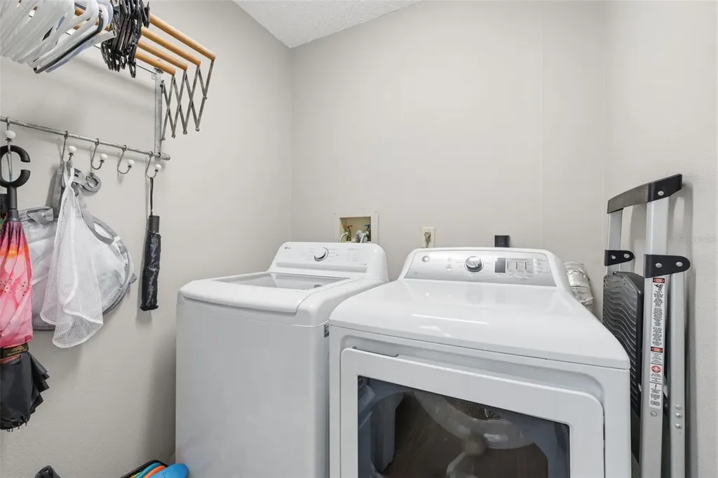 3301 Briarwood Lane Safety Harbor FL 34695
