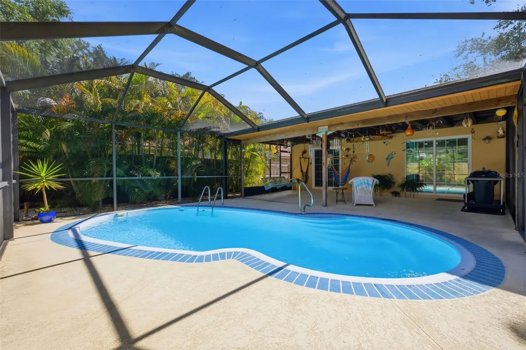 3301 Briarwood Lane Safety Harbor FL 34695