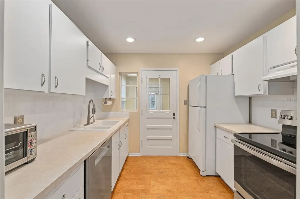 1714 NE 6th Terrace Gainesville FL 32609