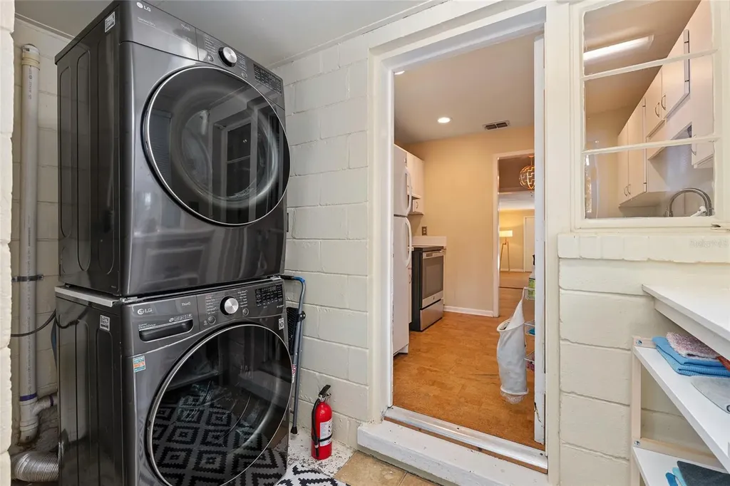 1714 NE 6th Terrace Gainesville FL 32609