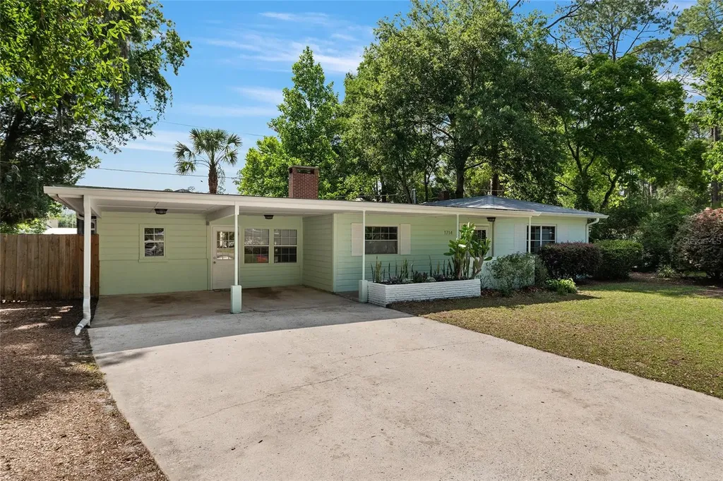 1714 NE 6th Terrace Gainesville FL 32609