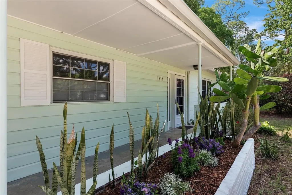 1714 NE 6th Terrace Gainesville FL 32609
