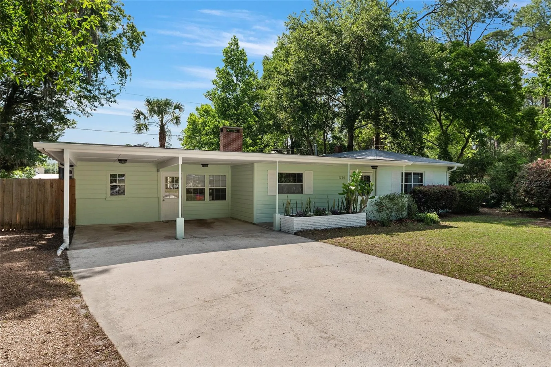 1714 NE 6th Terrace Gainesville FL 32609