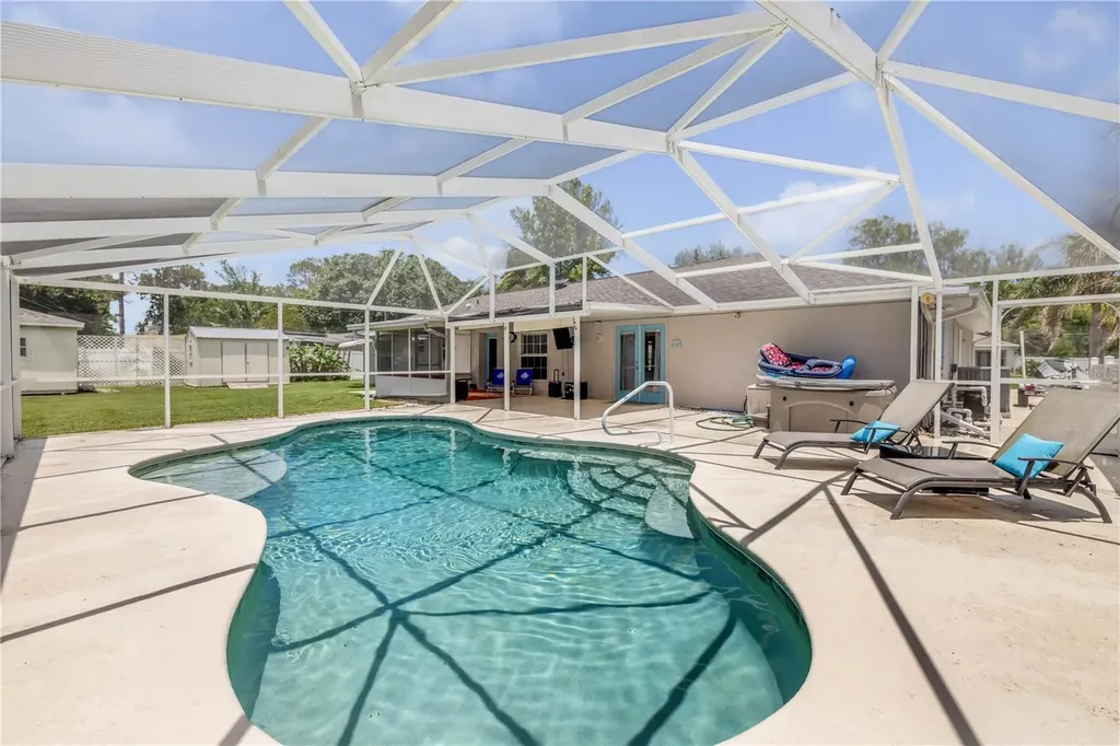 2232 Woodland Drive Edgewater FL 32141