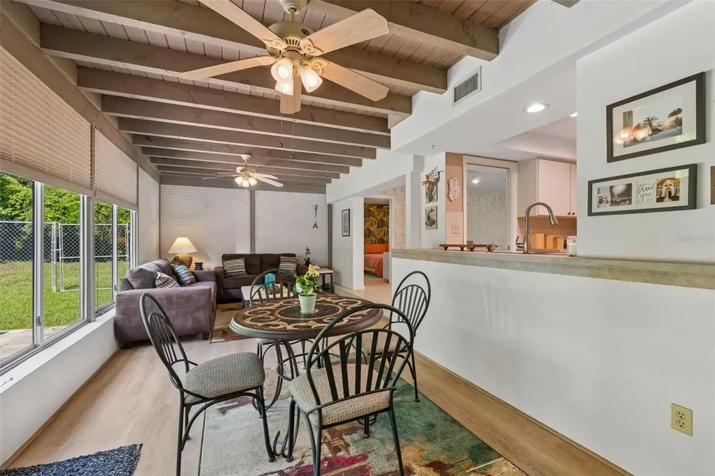1251 Holiday Drive Tarpon Springs FL 34689