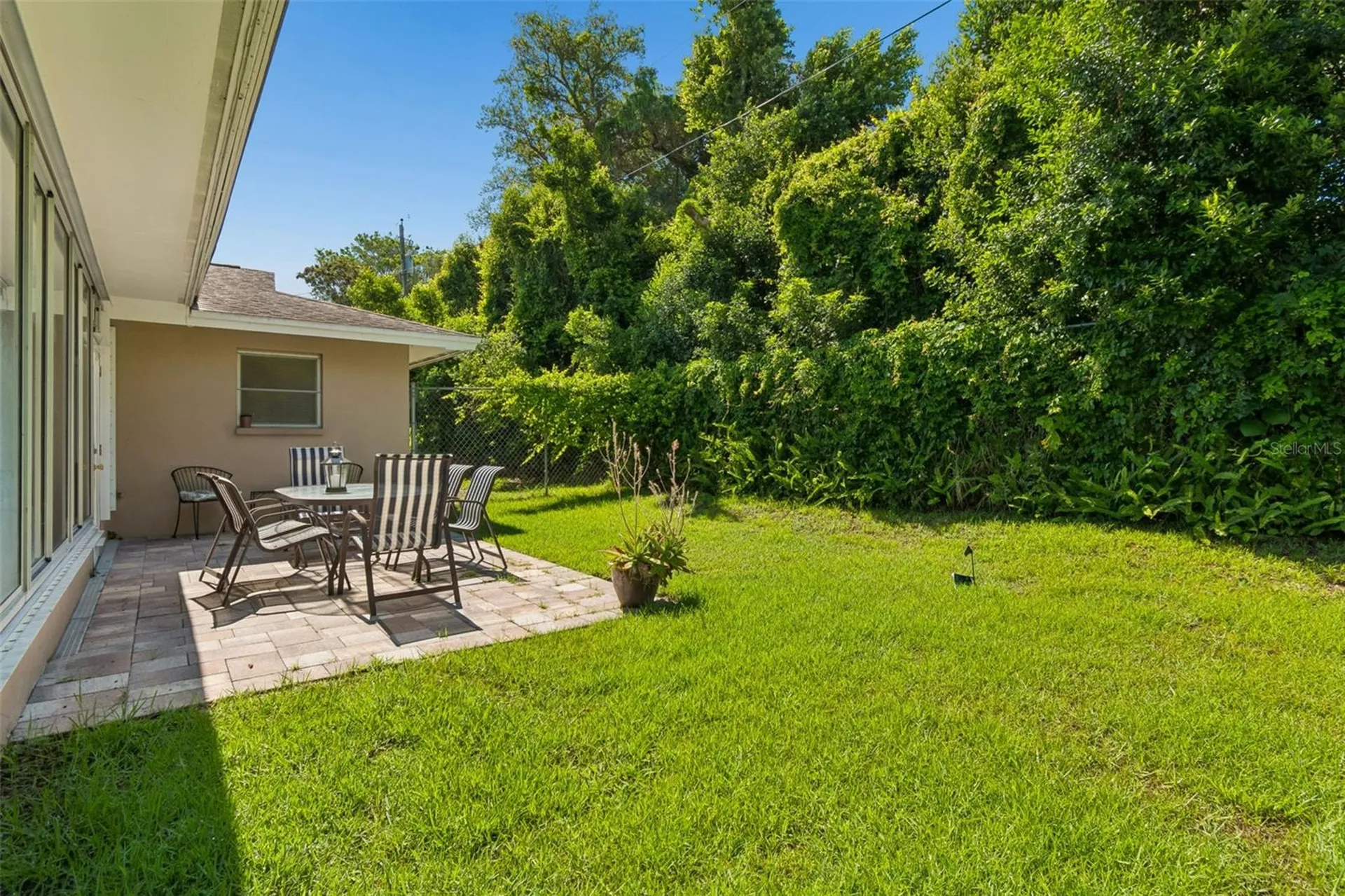 1251 Holiday Drive Tarpon Springs FL 34689