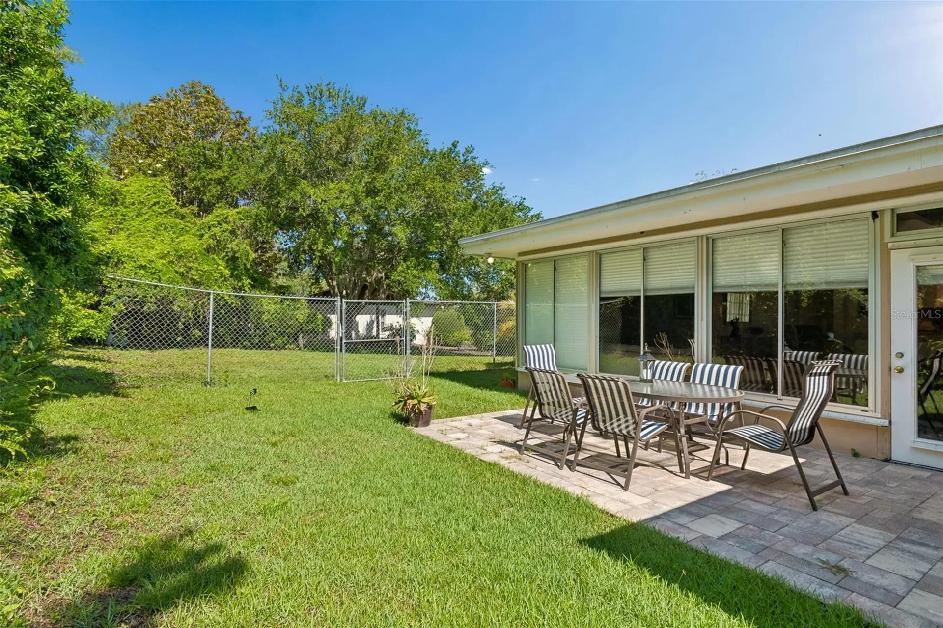 1251 Holiday Drive Tarpon Springs FL 34689