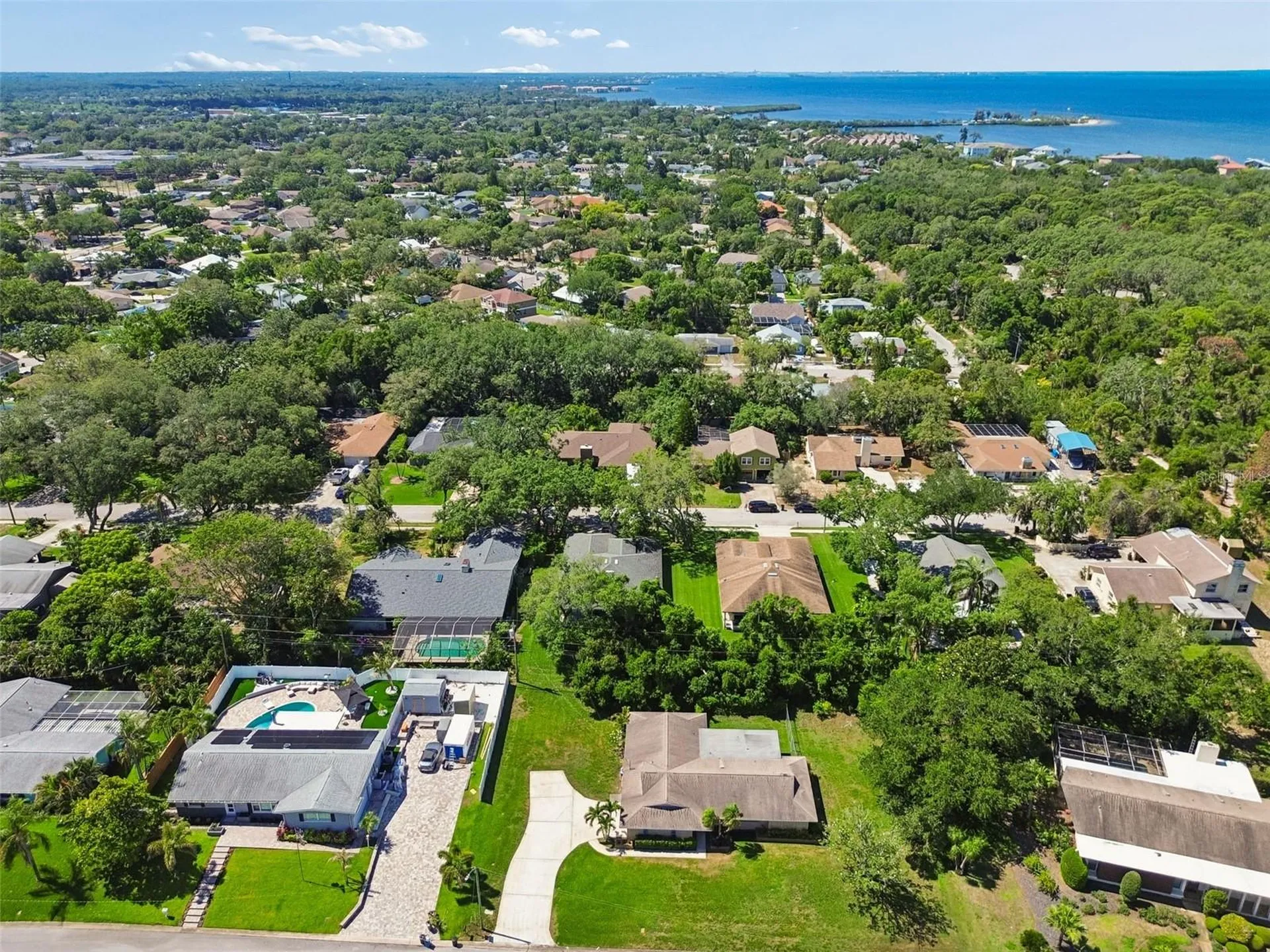 1251 Holiday Drive Tarpon Springs FL 34689