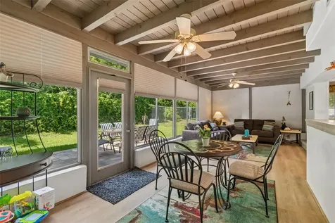 1251 Holiday Drive Tarpon Springs FL 34689